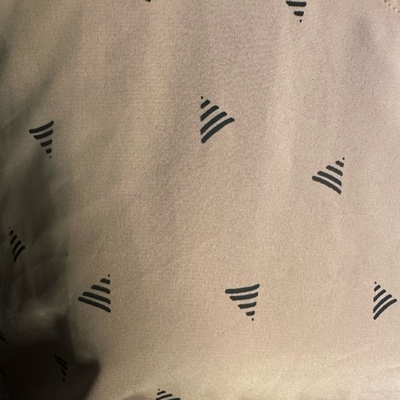 Women’s Chiffon Blouse Lot Size Medium Express, BCX, XXI - Picture 3 of 13